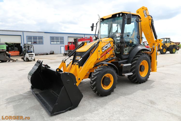 Retroescavadeira JCB